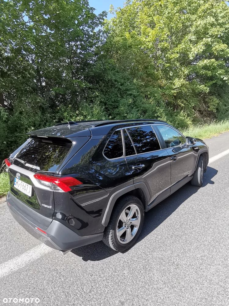 Toyota RAV4 - 10