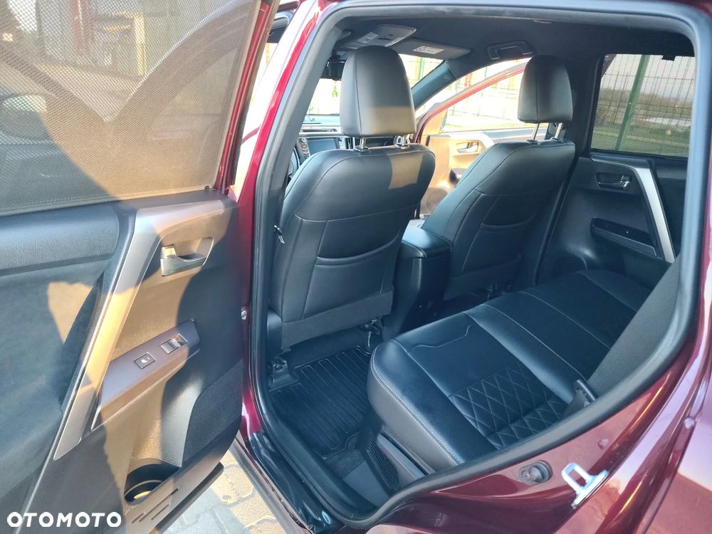 Toyota RAV4 Hybrid Prestige 4x4 - 5