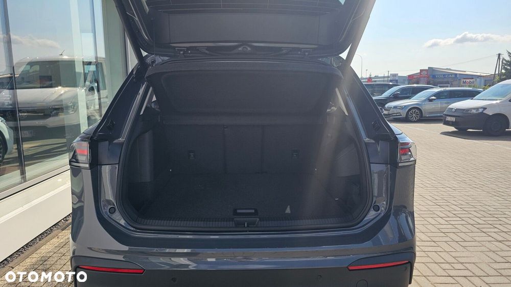 Volkswagen Tiguan - 17