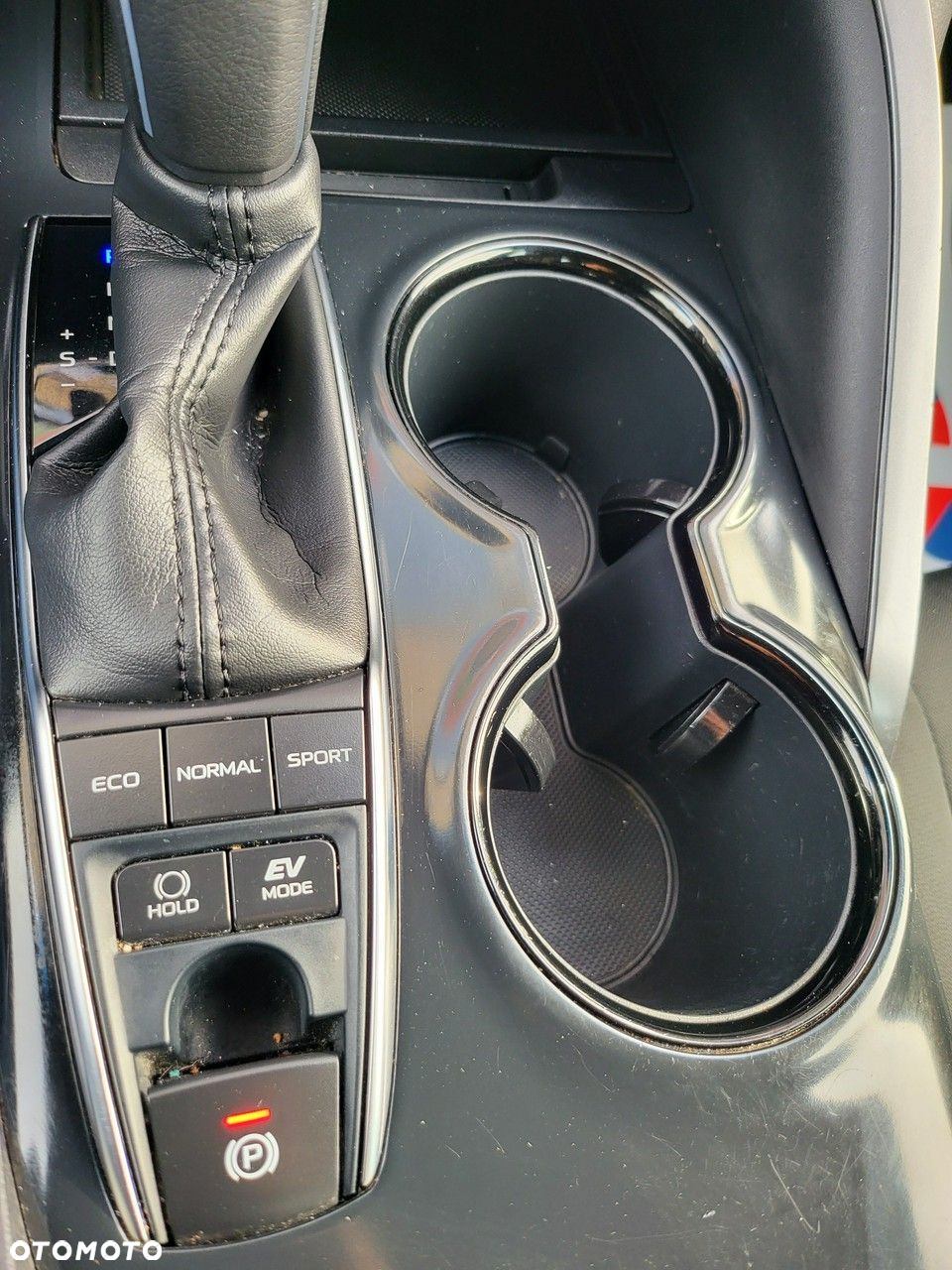 Toyota Camry - 9