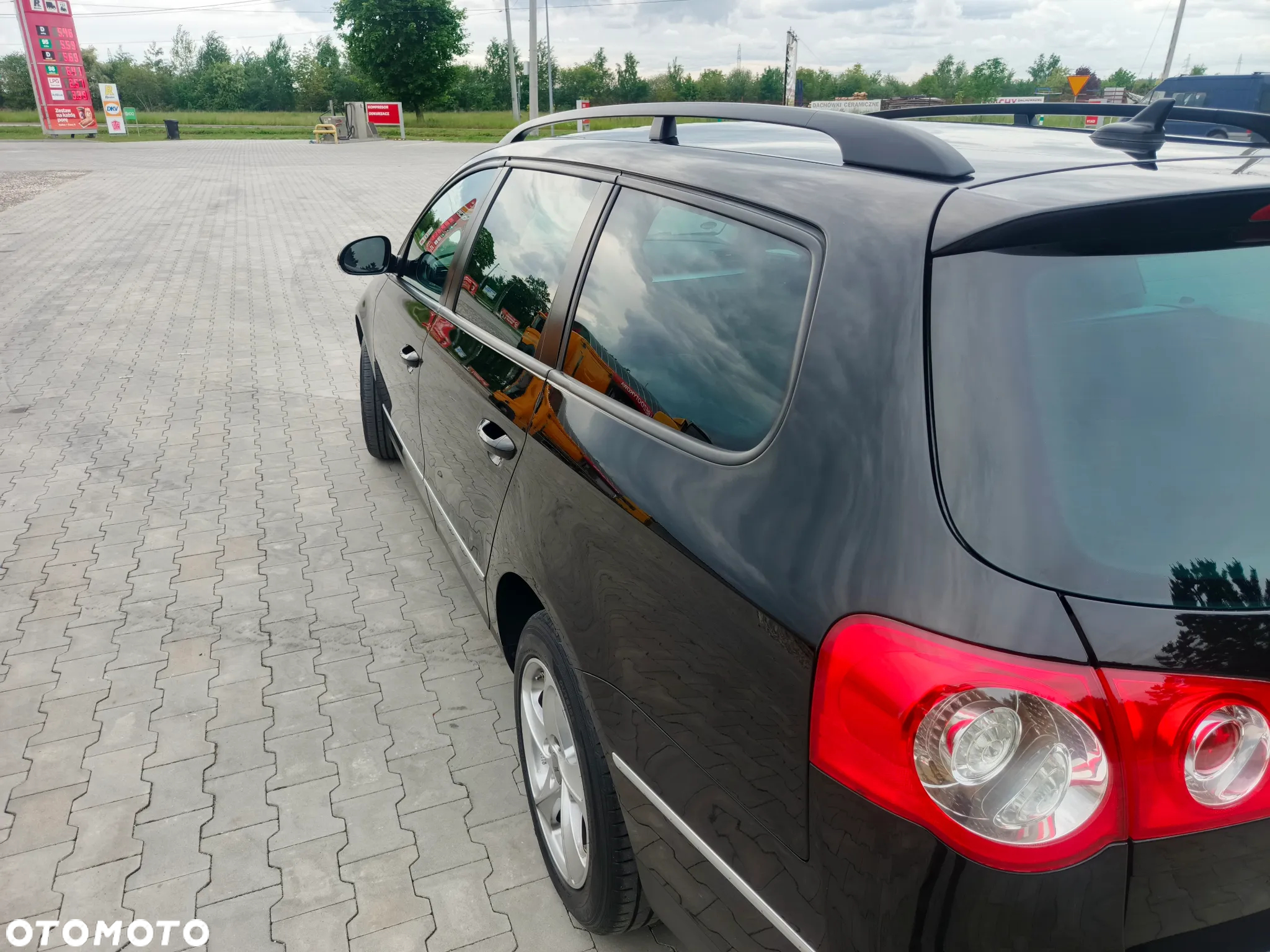 Volkswagen Passat 2.0 FSI Comfortline - 11
