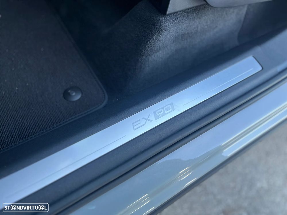 Volvo EX90 104 kWh Single Motor Core - 41