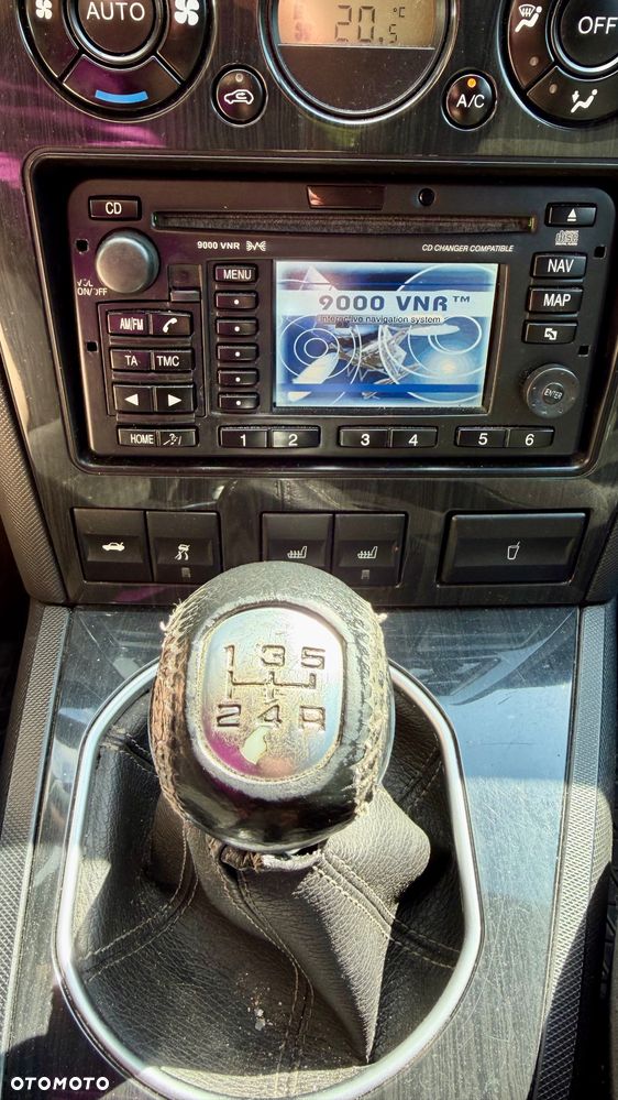 Ford Mondeo 2.5 V6 Ghia - 4