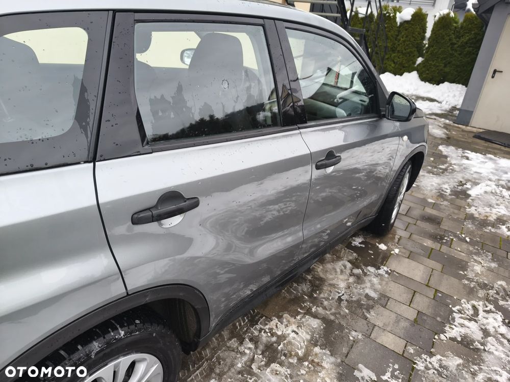 Suzuki Vitara 1.6 Comfort 2WD - 7