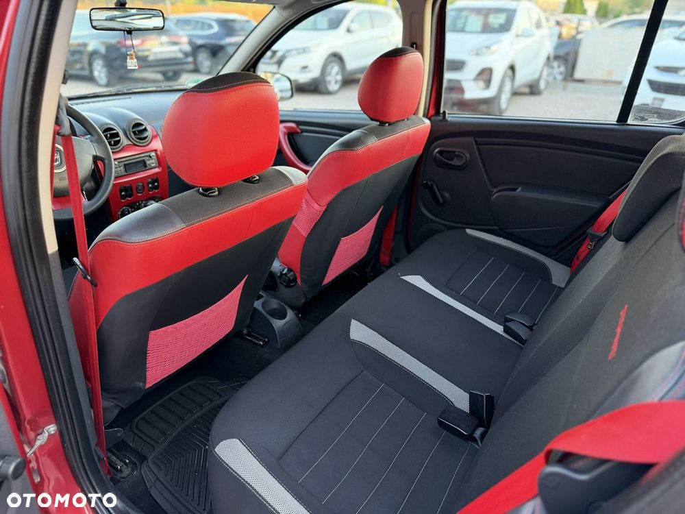 Dacia Sandero Stepway 1.6 - 15