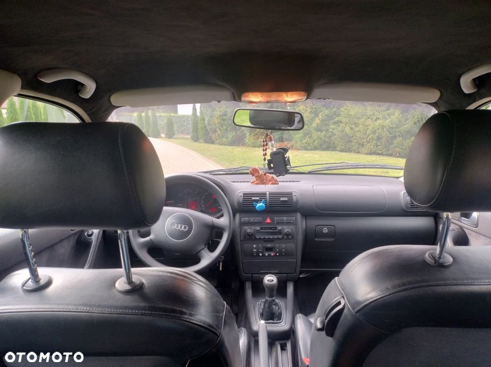 Audi A3 Sportback 1.9 TDI Ambiente - 16