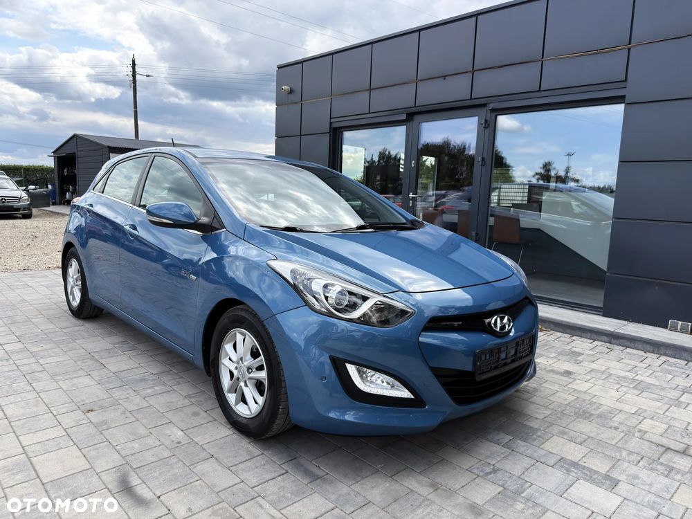 Hyundai i30 1.6 GDI Premium - 11