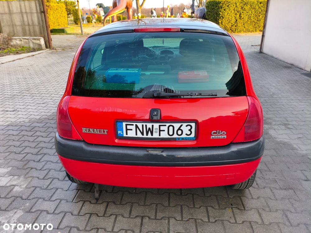 Renault Clio 1.2i RT - 6