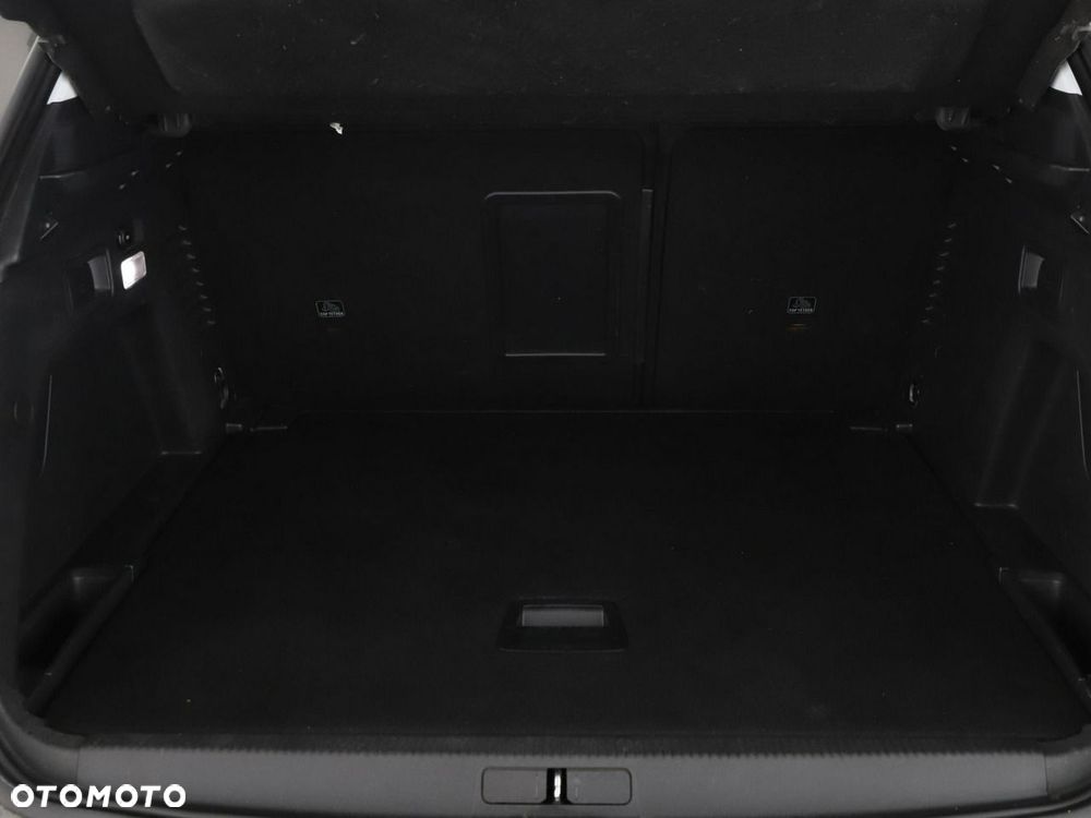 Peugeot 3008 - 21