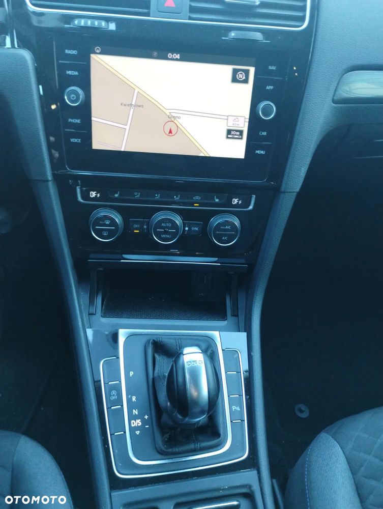 Volkswagen Golf Variant ver-2-0-bluetdi-dsg-cup - 18