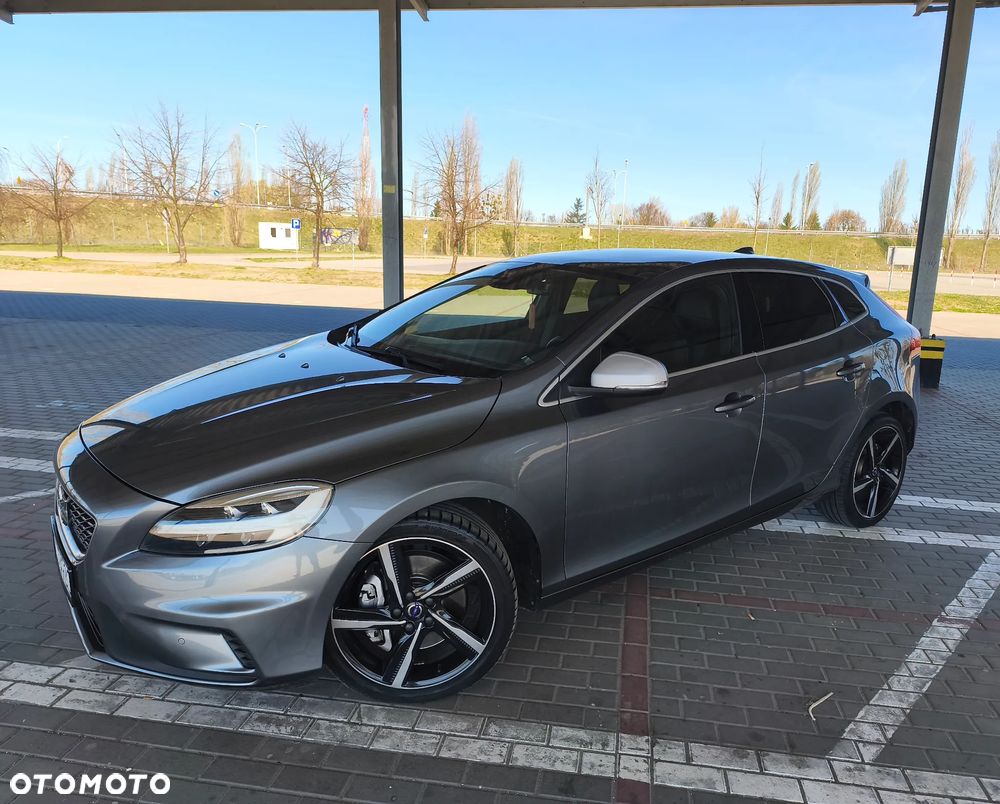 Volvo V40 D3 Geartronic Summum - 2