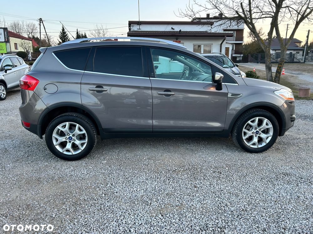 Ford Kuga 2.0 TDCi 4x4 Titanium - 15