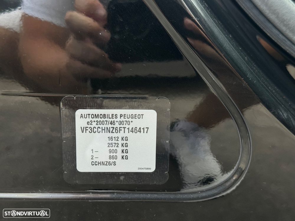 Peugeot 208 1.2 PureTech GT Line - 27