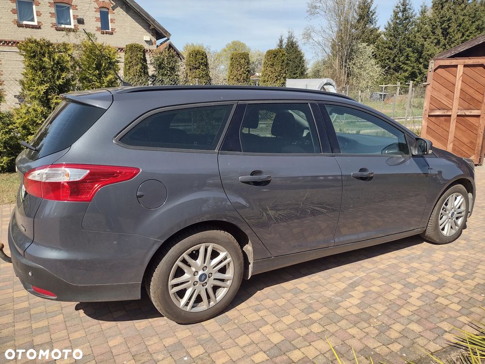 Ford Focus 1.6 EcoBoost Titanium - 5
