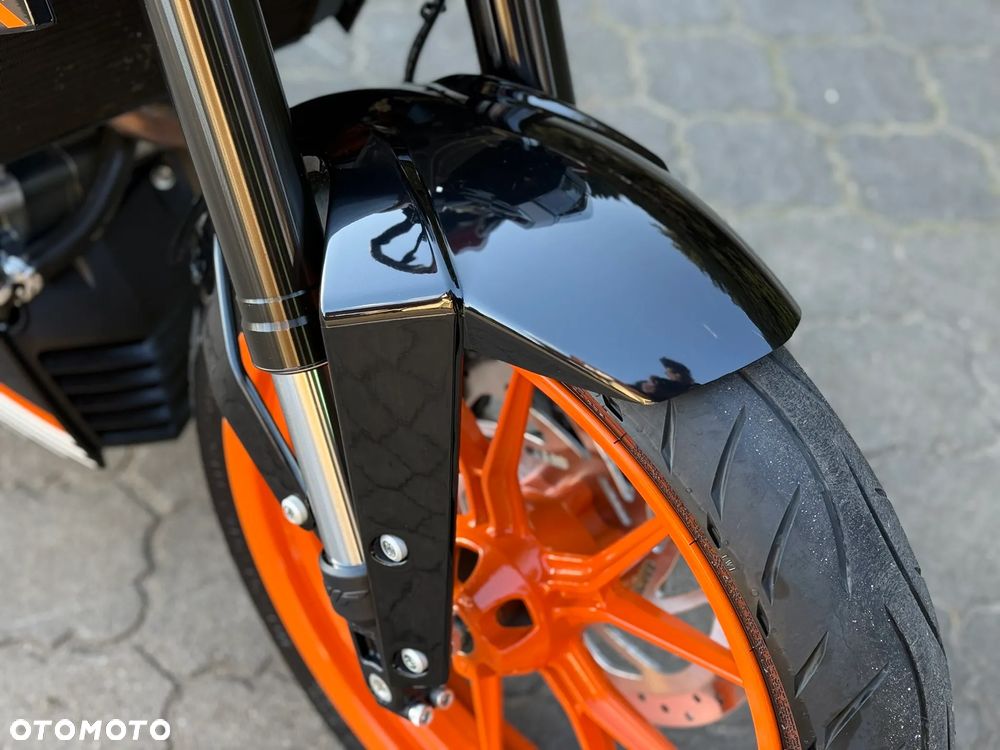 KTM Duke - 10