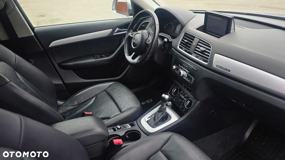 Audi Q3 2.0 TFSI Quattro S tronic design - 17