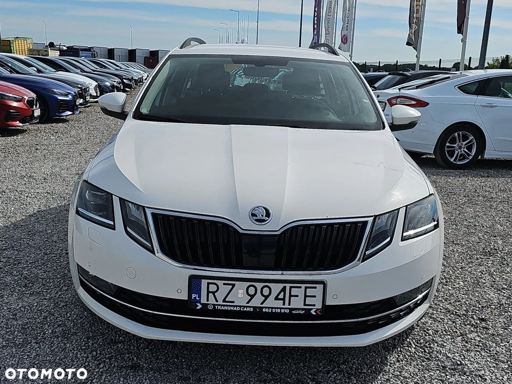 Skoda Octavia 2.0 TDI Style DSG - 3