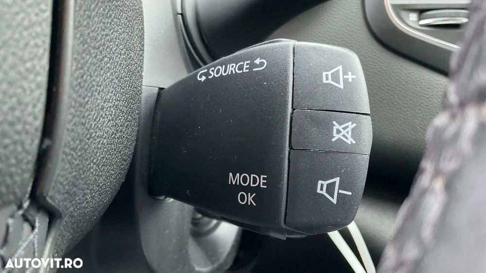 Renault Megane TCE 140 EDC Techno - 16