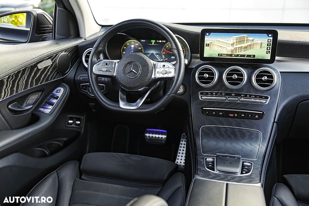 Mercedes-Benz GLC 300 e 4Matic 9G-TRONIC - 6
