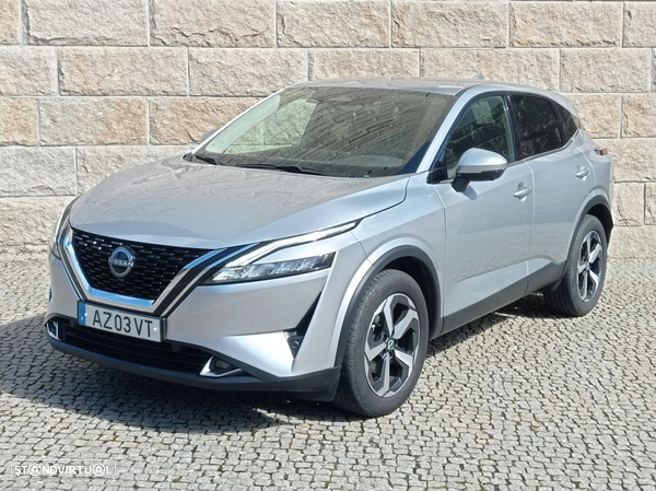 Nissan Qashqai 1.3 DIG-T N-Connecta Xtronic