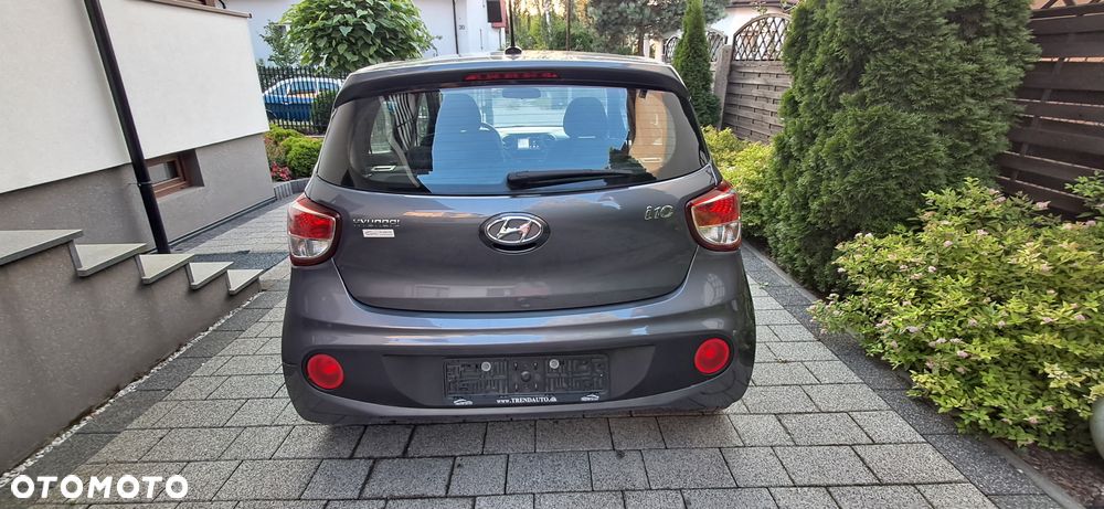 Hyundai i10 1.0 BlueDrive Comfort - 12