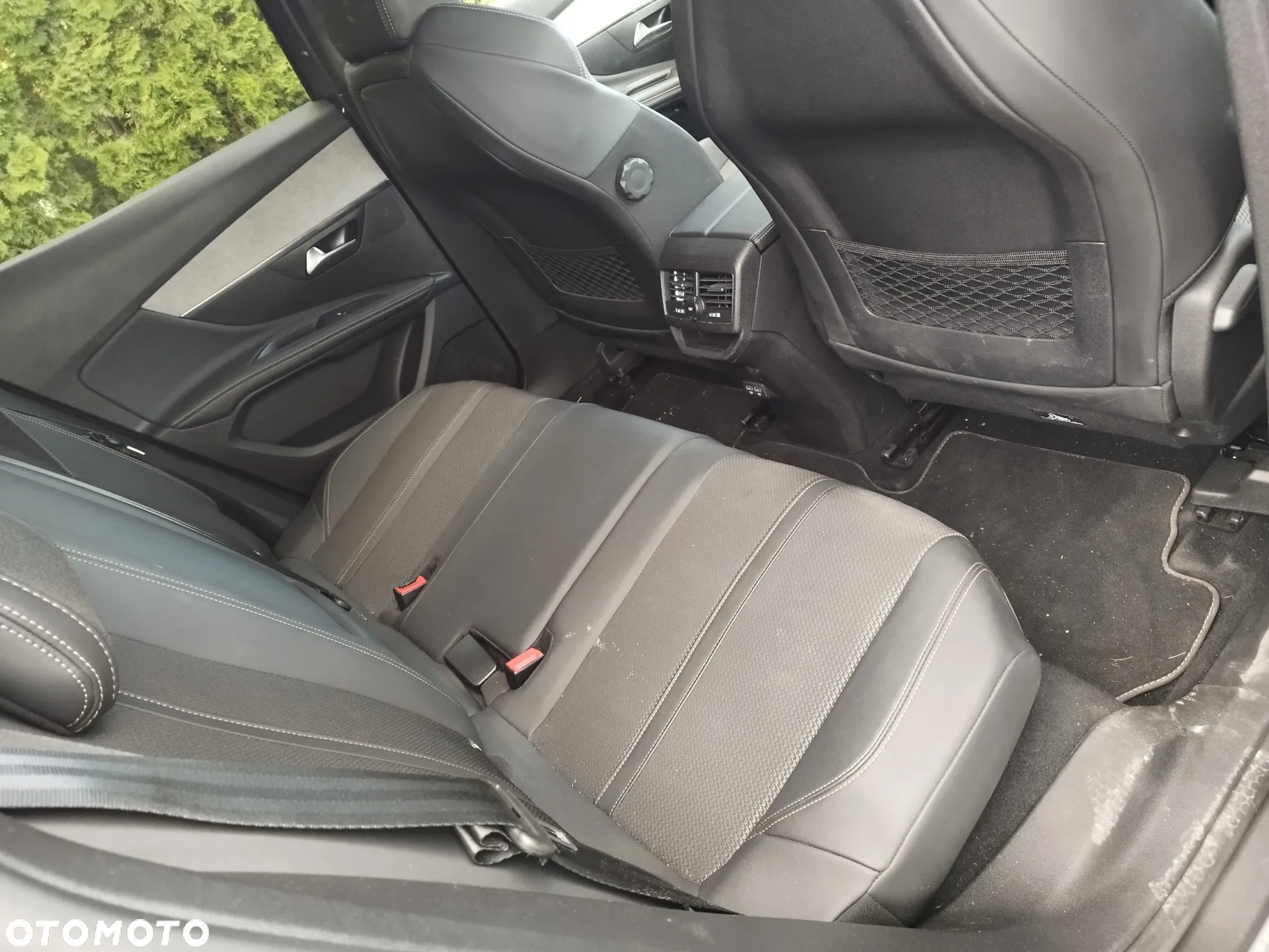 Peugeot 3008 1.2 PureTech GT S&S EAT8 - 13