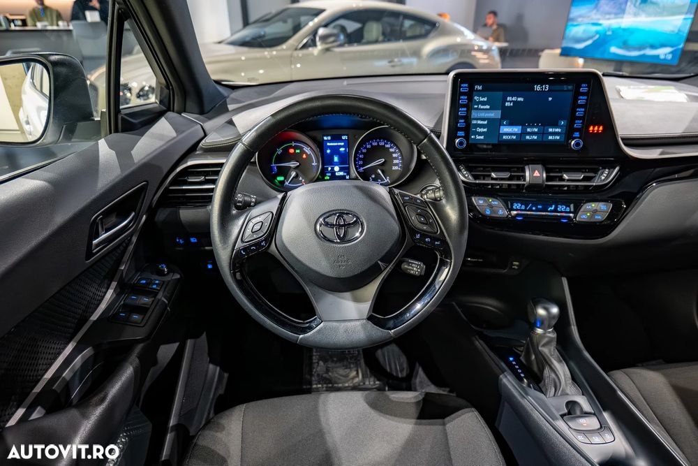 Toyota C-HR 1.8 HSD 122 CP 4x2 CVT Style - 14