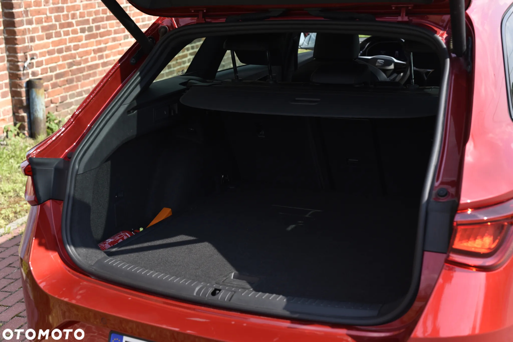 Seat Leon Sportstourer 1.5 eTSI OPF DSG FR Black Edition - 21