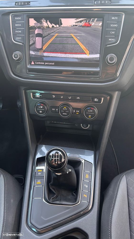 VW Tiguan 2.0 TDI Highline - 15