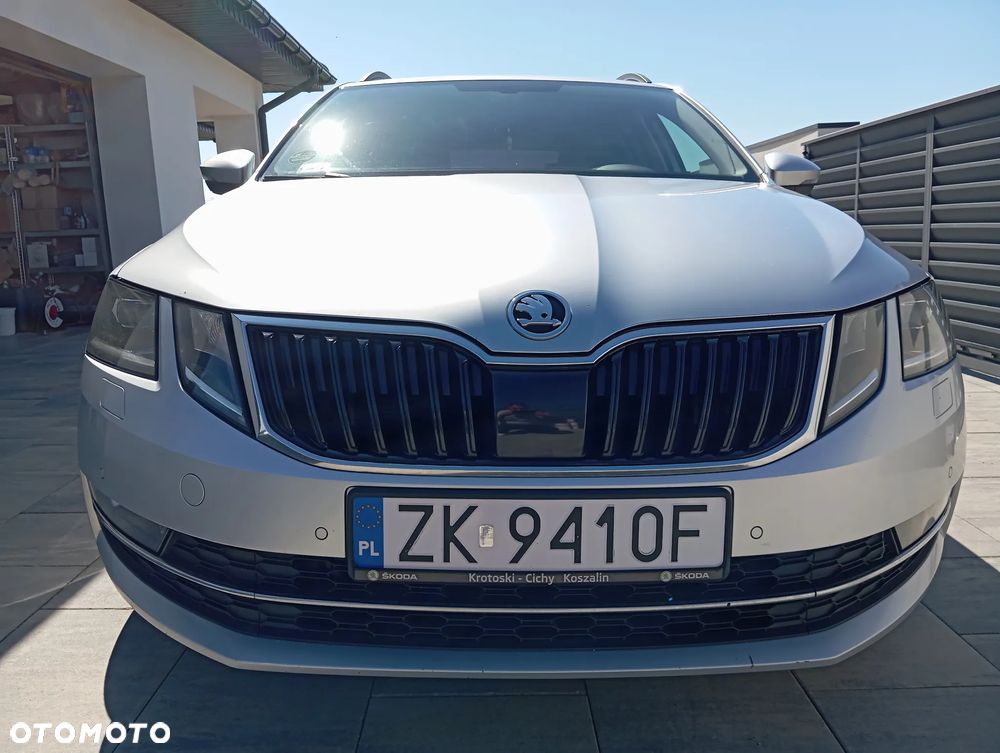 Skoda Octavia 2.0 TDI SCR Style DSG - 2