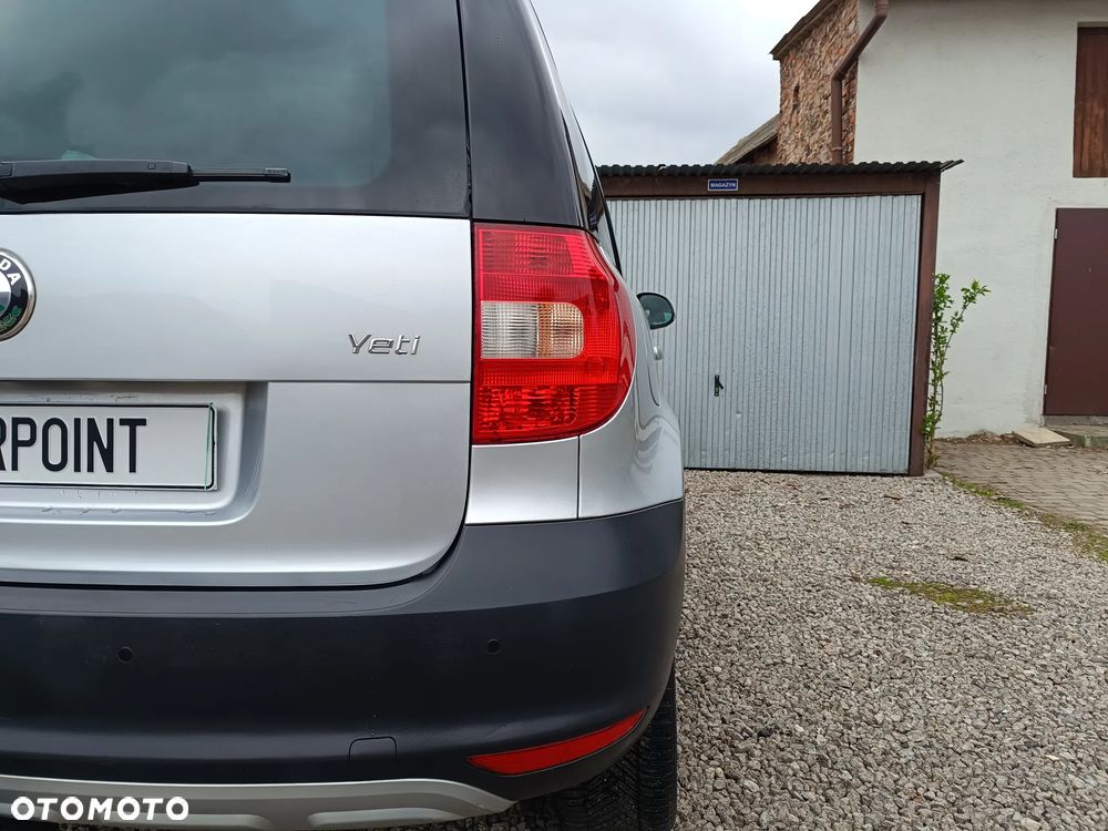 Skoda Yeti 2.0 TDI DPF 4x4 Edition DSG - 11