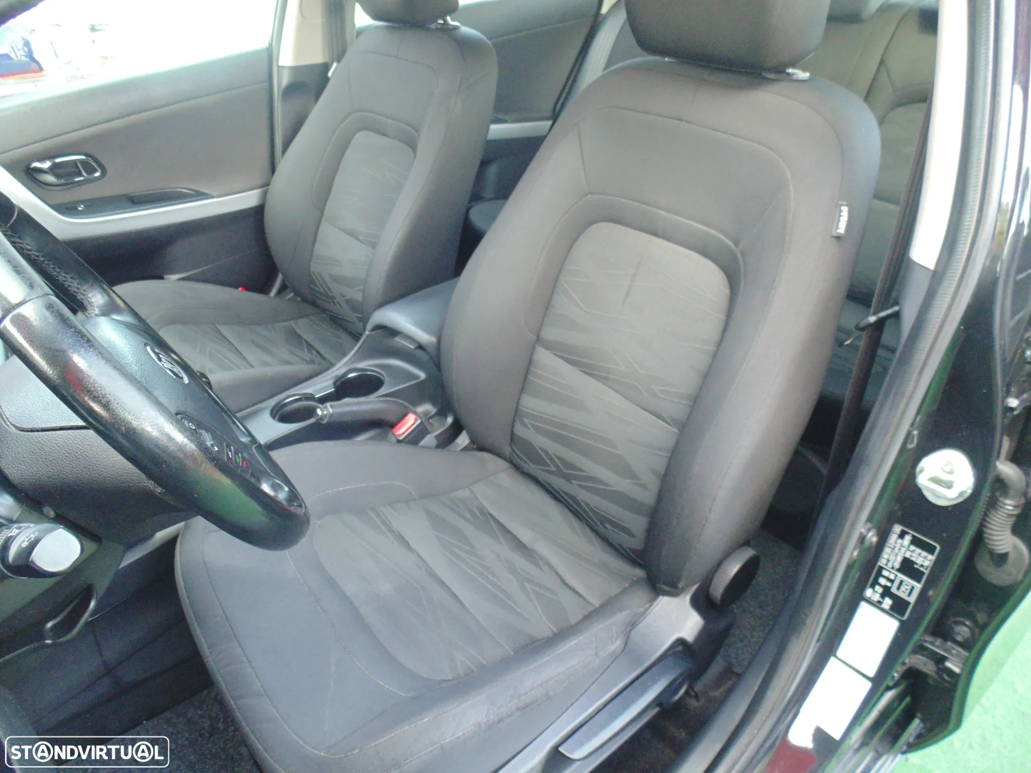 Kia Ceed 1.4 CRDi Nav Line - 19