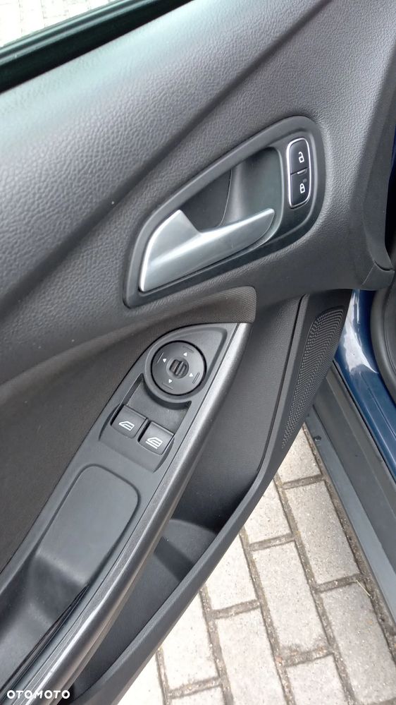 Ford Focus 1.6 TDCi Trend - 9