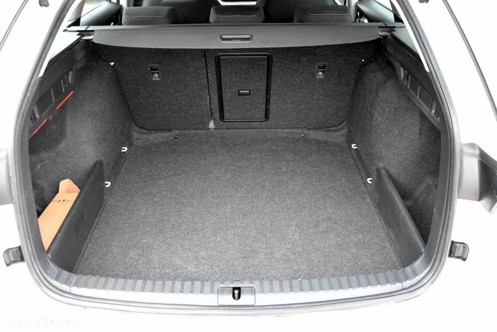 Skoda Octavia 1.5 TSI ACT Ambition - 32