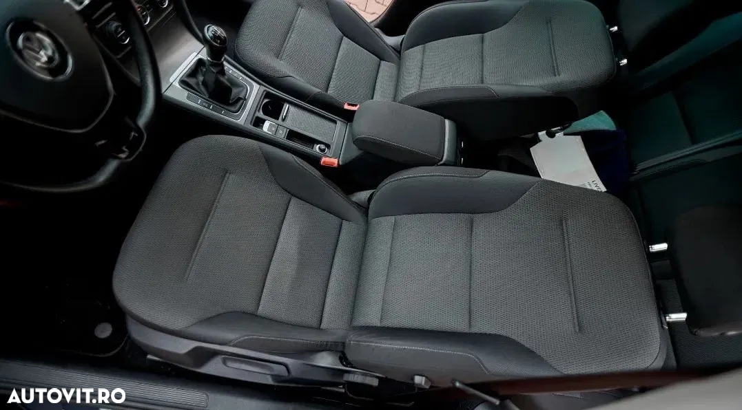 Volkswagen Golf 1.6 TDI BlueMotion Technology DPF Comfortline - 14