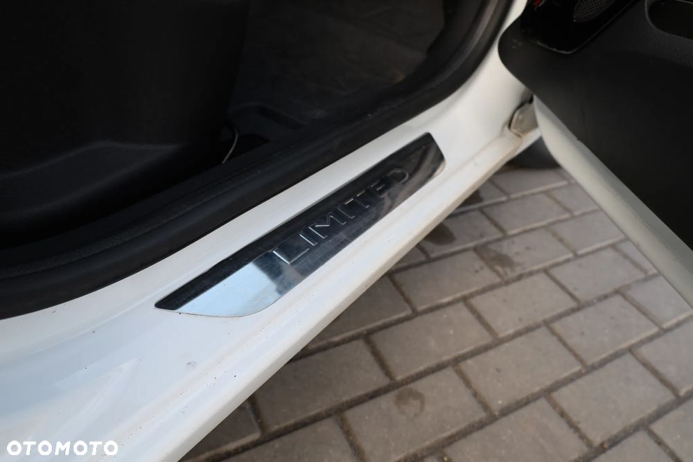 Renault Clio 0.9 Energy TCe Limited 2018 - 15