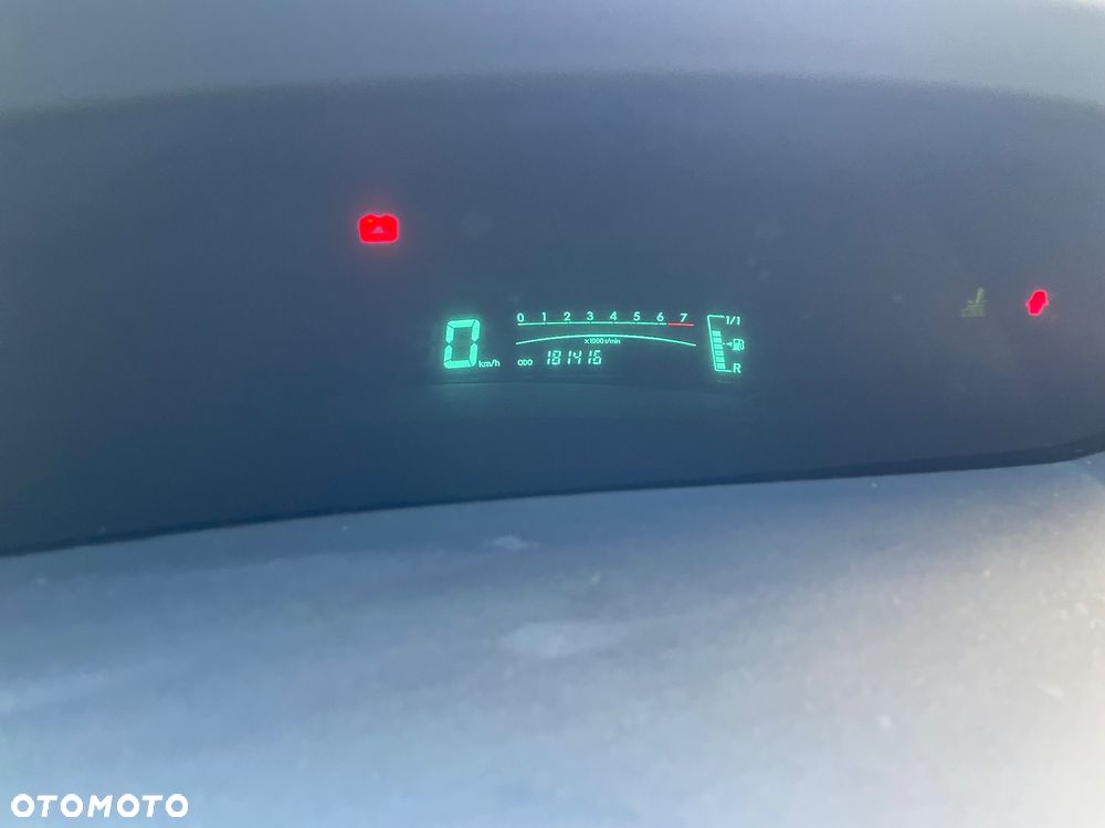 Toyota Yaris - 6