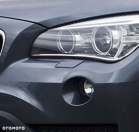 ZAŚLEPKA SPRYSKIWACZA BMW X1 E84 ZWYKŁY ZDERZAK KOLORY - 4