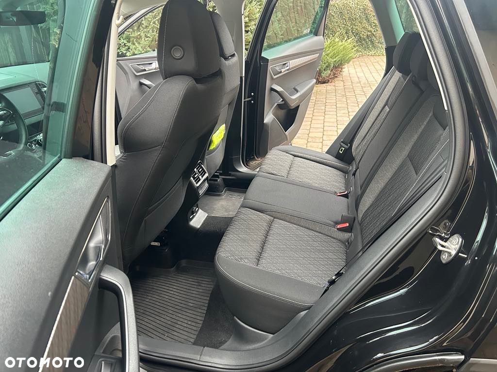 Skoda Karoq 1.5 TSI ACT Style DSG - 10