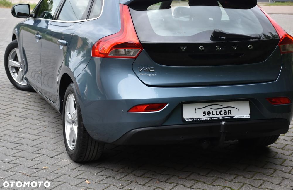 Volvo V40 D2 Momentum - 35