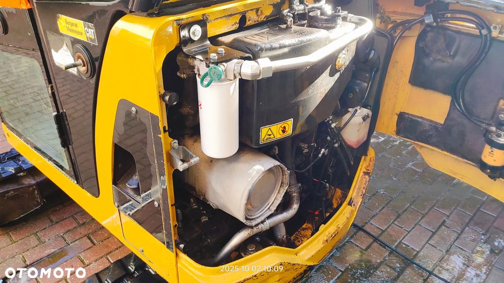 Caterpillar 301.8C - 4