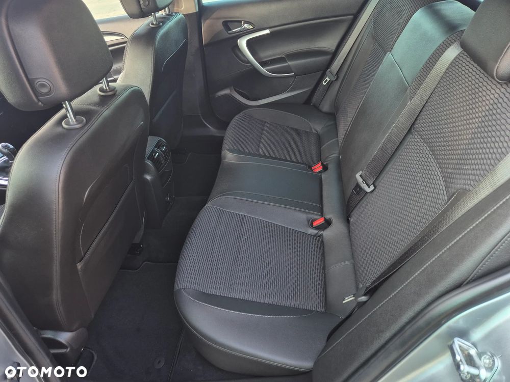 Opel Insignia 2.0 CDTI 4x4 ecoFLEX Start/Stop Business Edition - 34