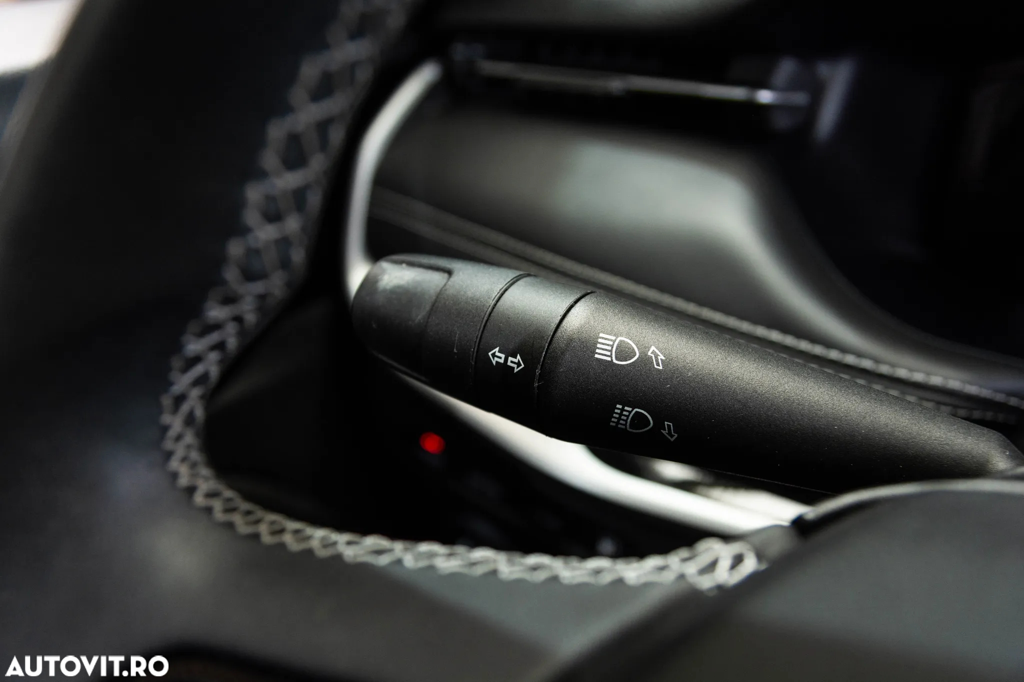 Jeep Compass 1.3 T4 4xe PLUG-IN HYBRID Automatik Altitude - 24