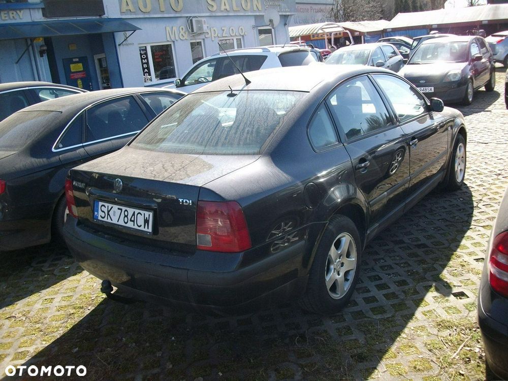 Volkswagen Passat - 3