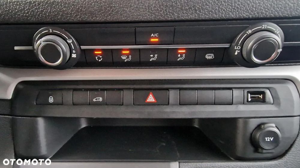 Opel Vivaro Extra Long - 33
