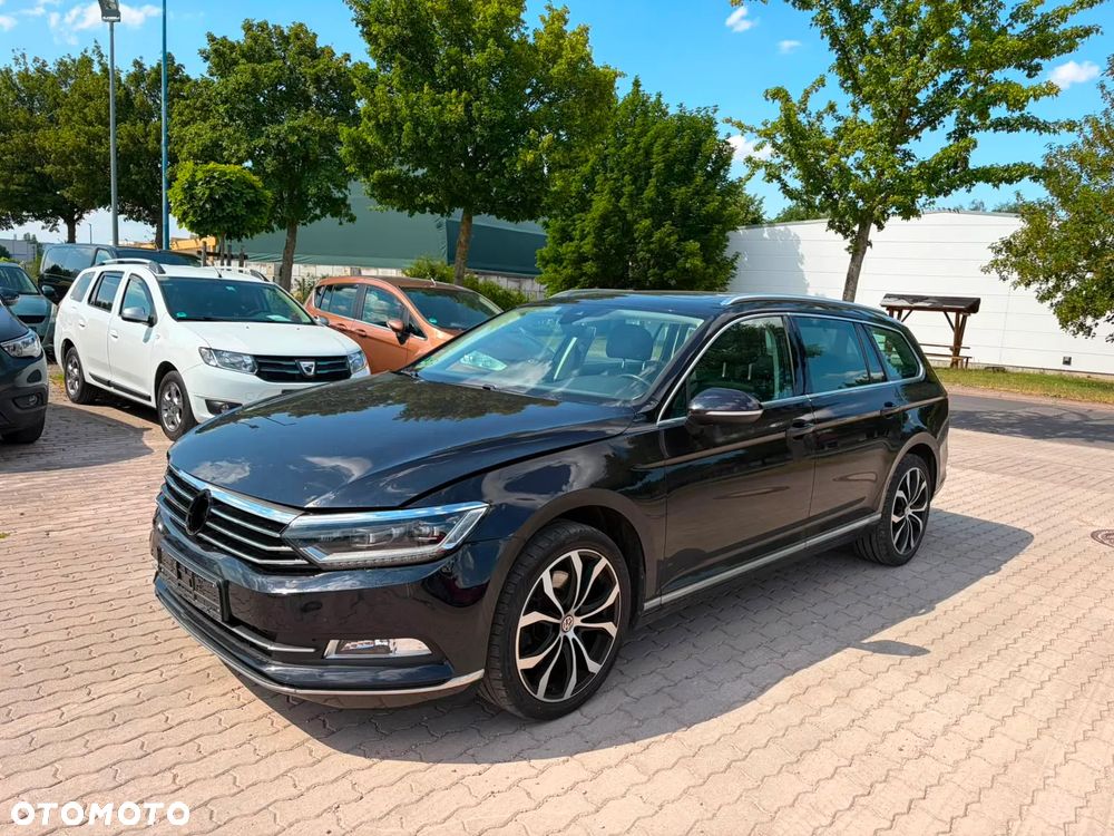 Volkswagen Passat 2.0 TDI (BlueMotion Technology) Highline - 17