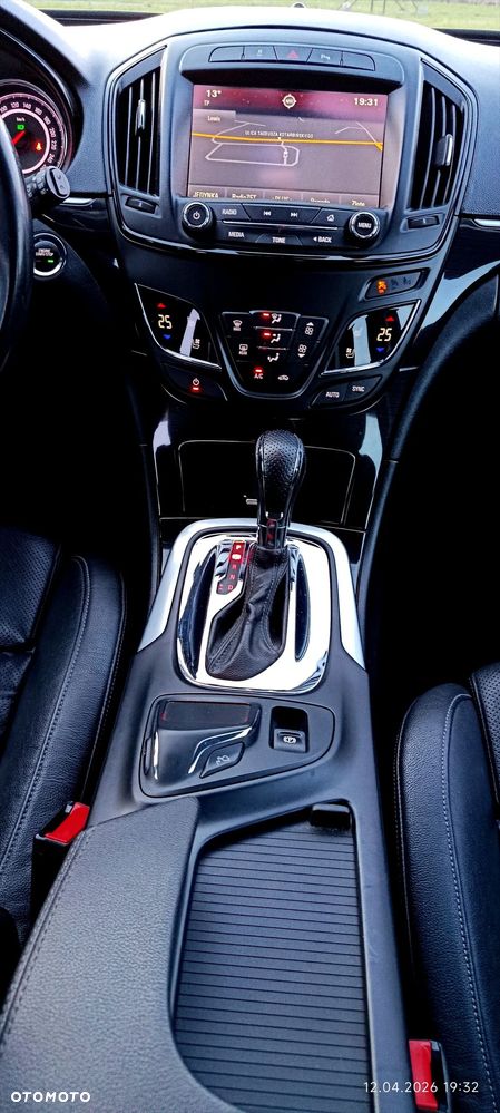 Opel Insignia CT 2.0 CDTI - 11