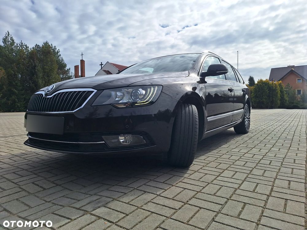 Skoda Superb 2.0 TSI L&K DSG - 1