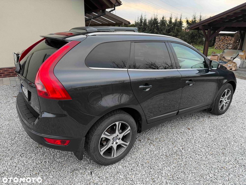 Volvo XC 60 - 4