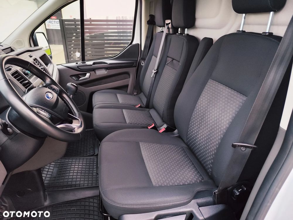 Ford Transit Custom - 35